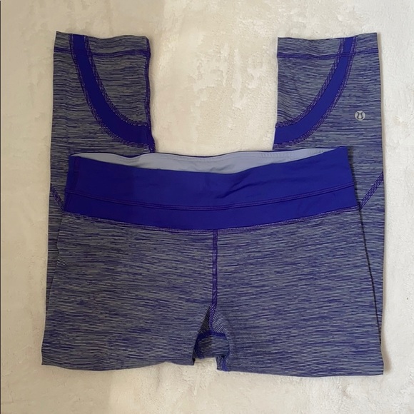 Lululemon capris - Picture 3 of 8